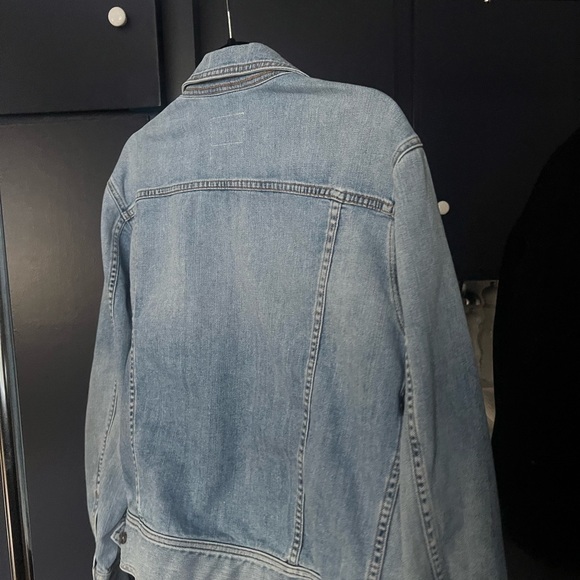 Rag and Bone classic fit Jean jacket. Size S - Picture 3 of 3